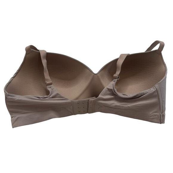 SOMA Enbliss Wireless Bra in Pink Beige Size 40D Wirefree Soft T-shirt Bra - Picture 2 of 5